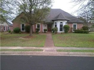 390 Red Eagle Cir, Ridgeland, MS 39157