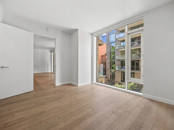 505 West 43rd Street image 16 of 30