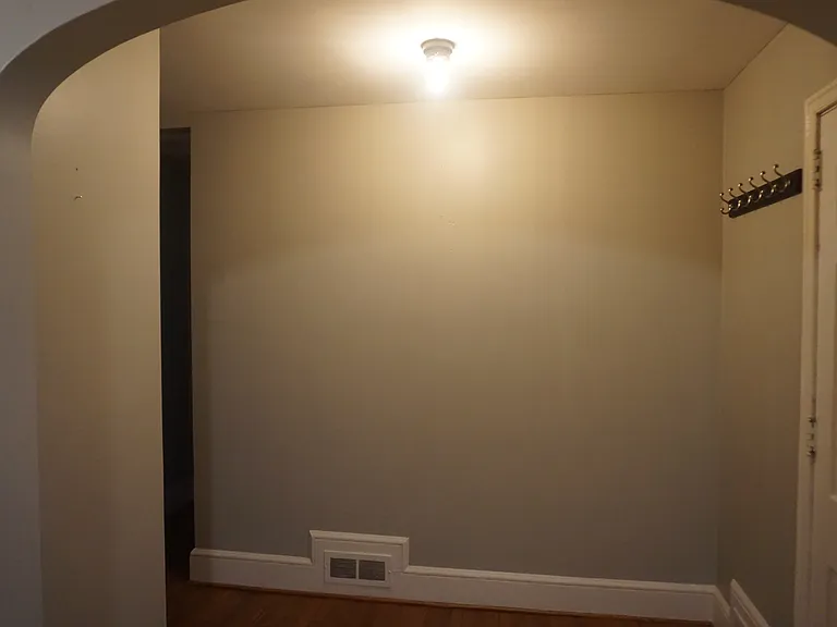 20 Devonshire Pl — Photo 4