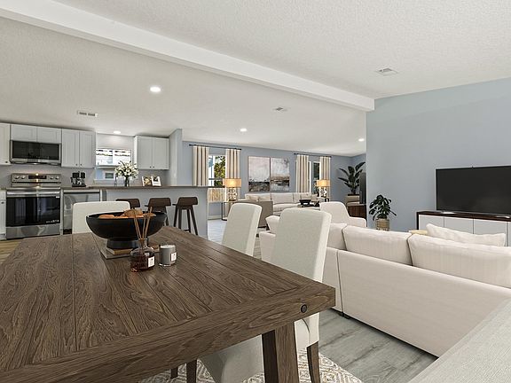 5th image of 1108 W King St