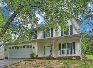 6032 Spanish Moss Ln, Charlotte, NC 28262