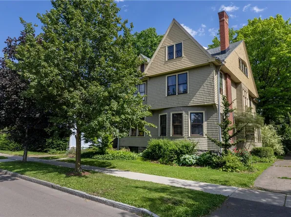 407 W Church St, Elmira, NY 14901