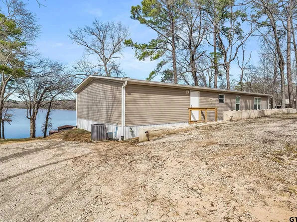 2512 County Road 3412, Chandler, TX 75758