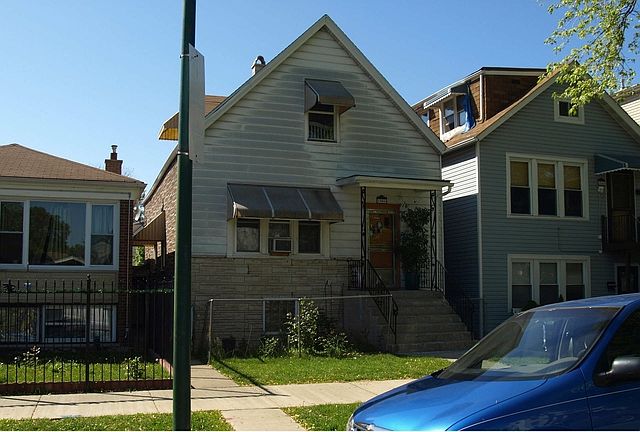 1st image of 3044 N Gresham Ave