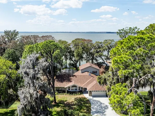 11322 Dead River Rd, Tavares, FL 32778