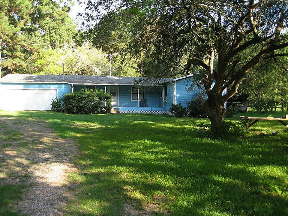 1st image of 307 Wallisville Liberty Rd