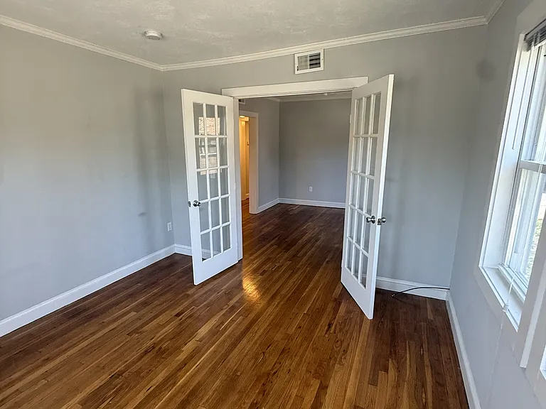265 Hyde Park Ave #2 — Photo 2