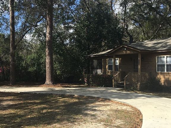 2nd image of 1110 Alachua Ave