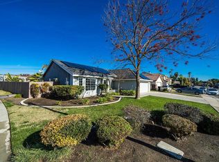 840 E Palm Dr, Hanford, CA 93230