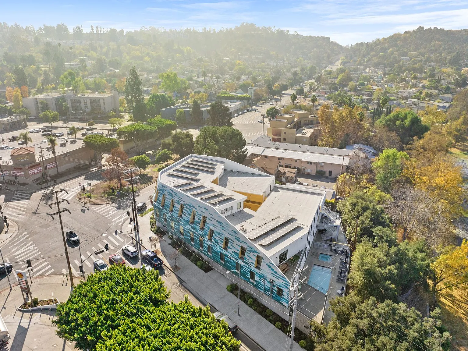 Arroyo LA Designer Studio Community Living — Photo 4