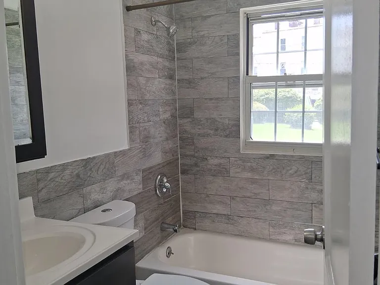 443 Maryland St — Photo 14