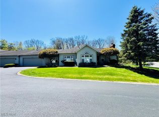 128 Wilcox Rd, Austintown, OH 44515