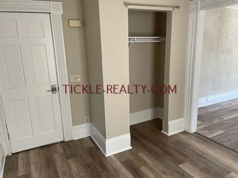 20 Tracy St — Photo 4