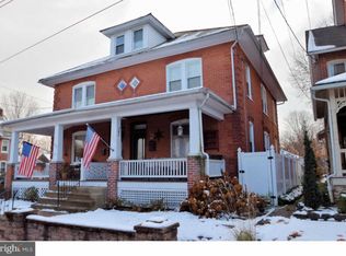 402 Arch St, Perkasie, PA 18944