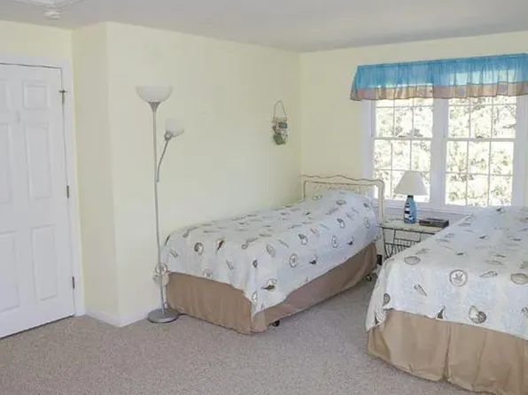 11 Settlers Trce, Eastham, MA 02642