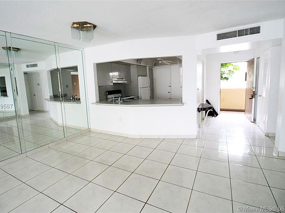 5th image of 1710 NE 191st St #2073