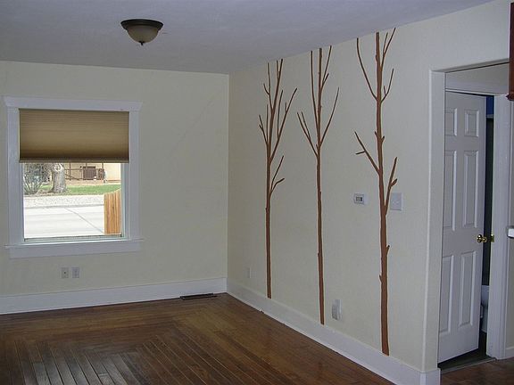 5th image of 852 N 6th St
