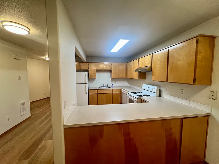 1228 NE 84th Ave #1 — Photo 11