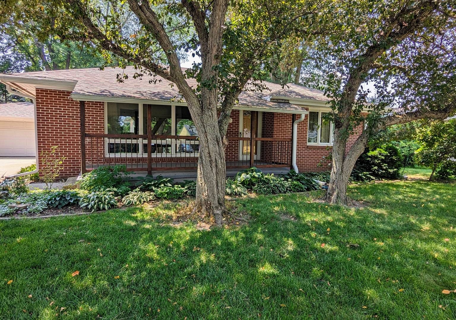 207 W South St, Exira, IA 50076 MLS 11187996 Zillow