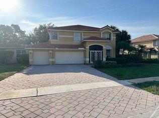 490 Cypress Xing, Wellington, FL 33414