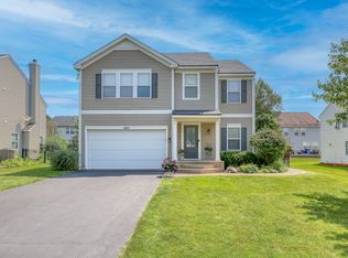 1097 Robinson St, Elburn, IL 60119