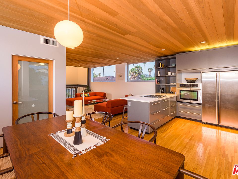 1st image of 2337 Abbot Kinney Blvd #1/2