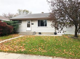 8300 W Luscher Ave, Milwaukee, WI