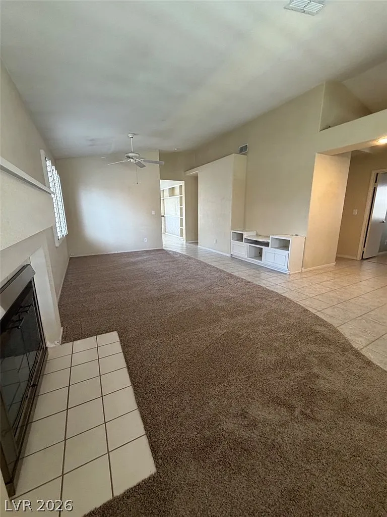 3 bed, 2.0 bath, 1248 sqft, $1,995 — Photo 3