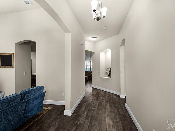 5th image of 6139 Basswood Blvd