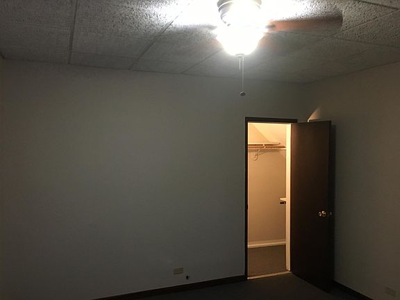 5th image of 4047 N Narragansett Ave APT 1