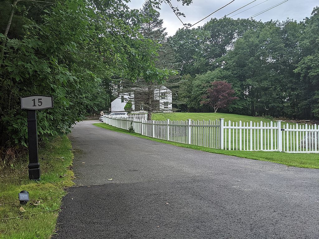15 Captains Rd, Salem, NH 03079 Zillow