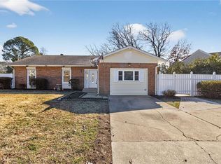 5149 Holly Farms Dr, Virginia Beach, VA 23462