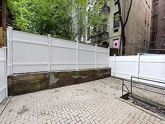 Rented by Cooper & Cooper Real Estate
