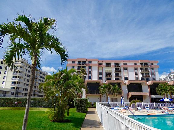 5th image of 145 Ocean Ave APT 211