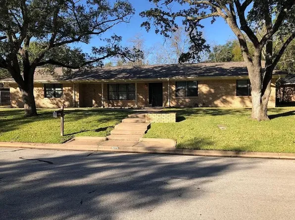 905 Pershing Dr, College Station, TX 77840