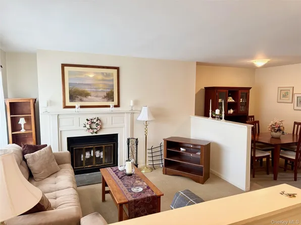 23 Windle Park #B, Tarrytown, NY 10591