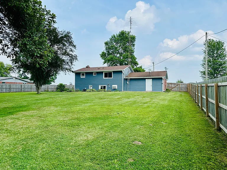 5226 Sugar Grove Rd — Photo 25