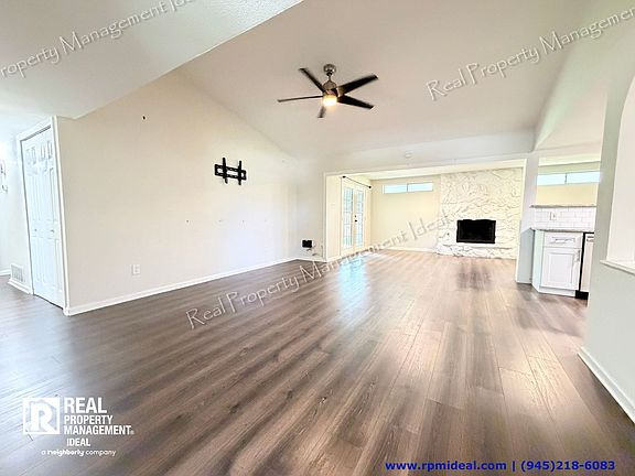 4th image of 706 Jamestown Dr