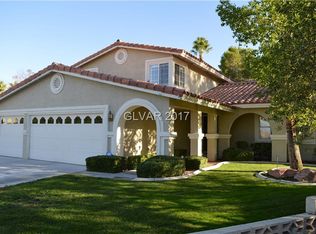 624 Heartline Dr, Las Vegas, NV 89145