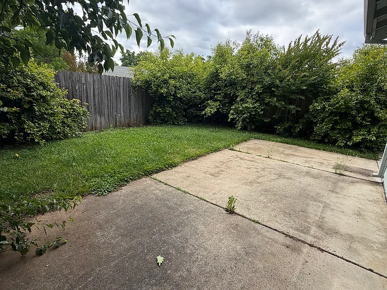 4314 Lynbrook Loop #2 — Photo 32