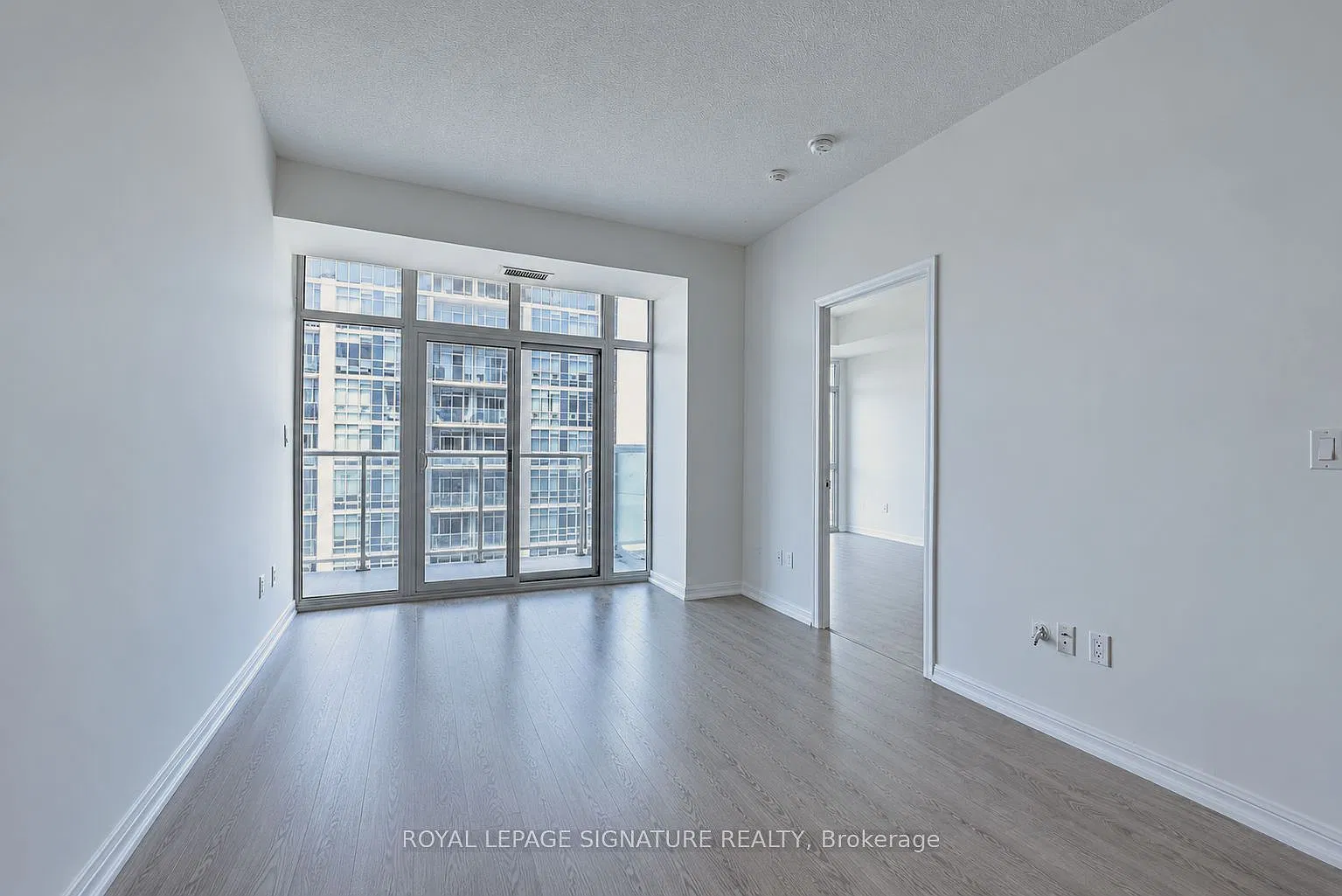 Liberty Lakeview Towers — Photo 3
