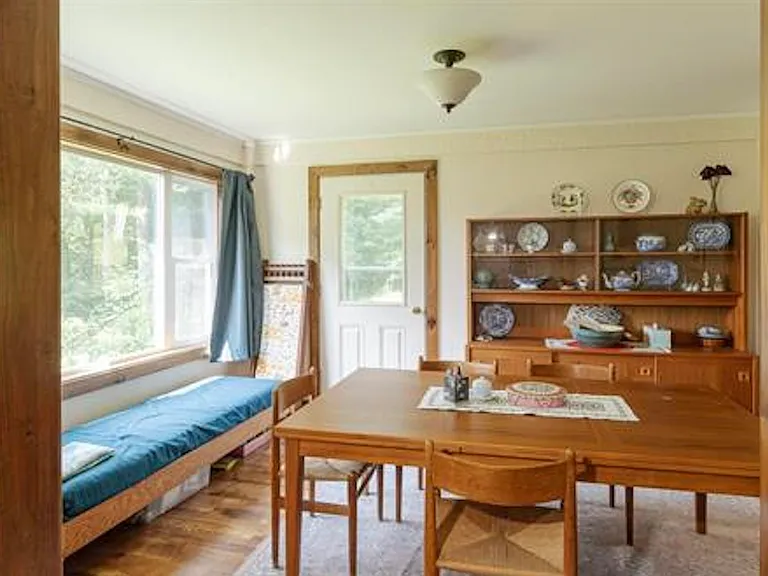 51 Prospect Hill Rd — Photo 21