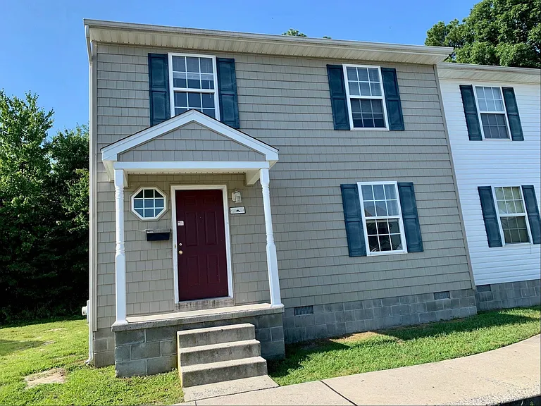 304 Cedar Crossing- Pending August 1, 2026 304 Cedar Crossing- Pending August 1, 2026