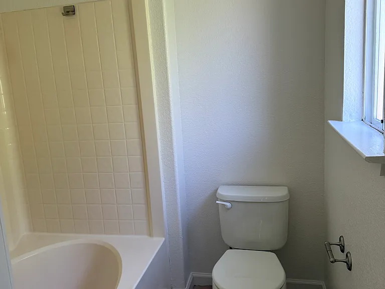 573 Topaz Way — Photo 13