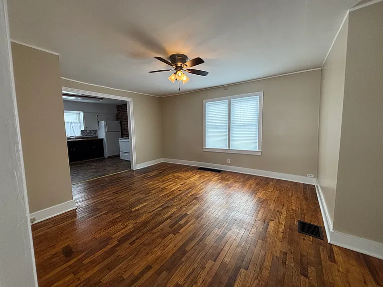 131 S Main St #1 — Photo 7