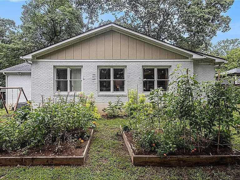 1347 Dorothy Dr — Photo 24