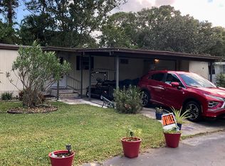 12 Trotter Ct, Daytona Beach, FL 32119
