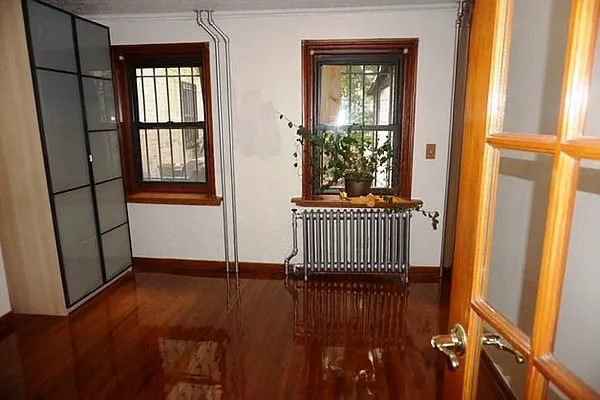 Rented by H.P. Greenfield Real Estate | media 16