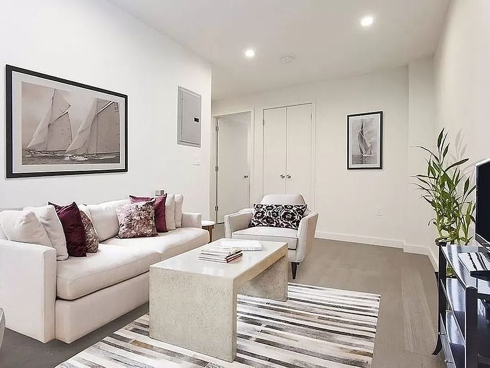 1st image of 316 W 39th St APT 5W
