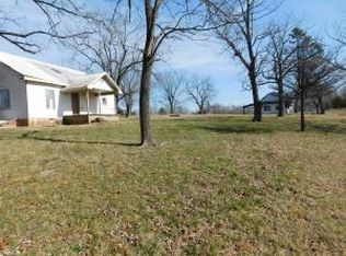 1557 S Rains Rd, Harrison, AR 72601